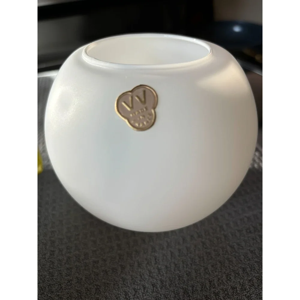 V V Made In France Vintage White Frosted Glass Sphere Globe Lamp Shades Set of 4